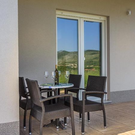 Apartman Nature Дугополе Екстериор снимка