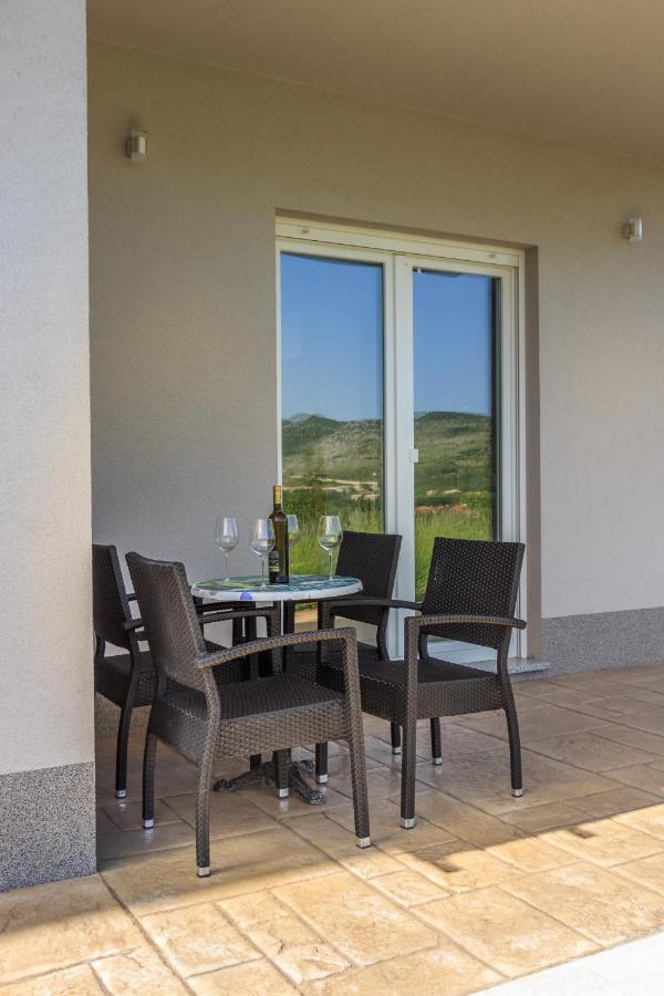 Apartman Nature Дугополе Екстериор снимка