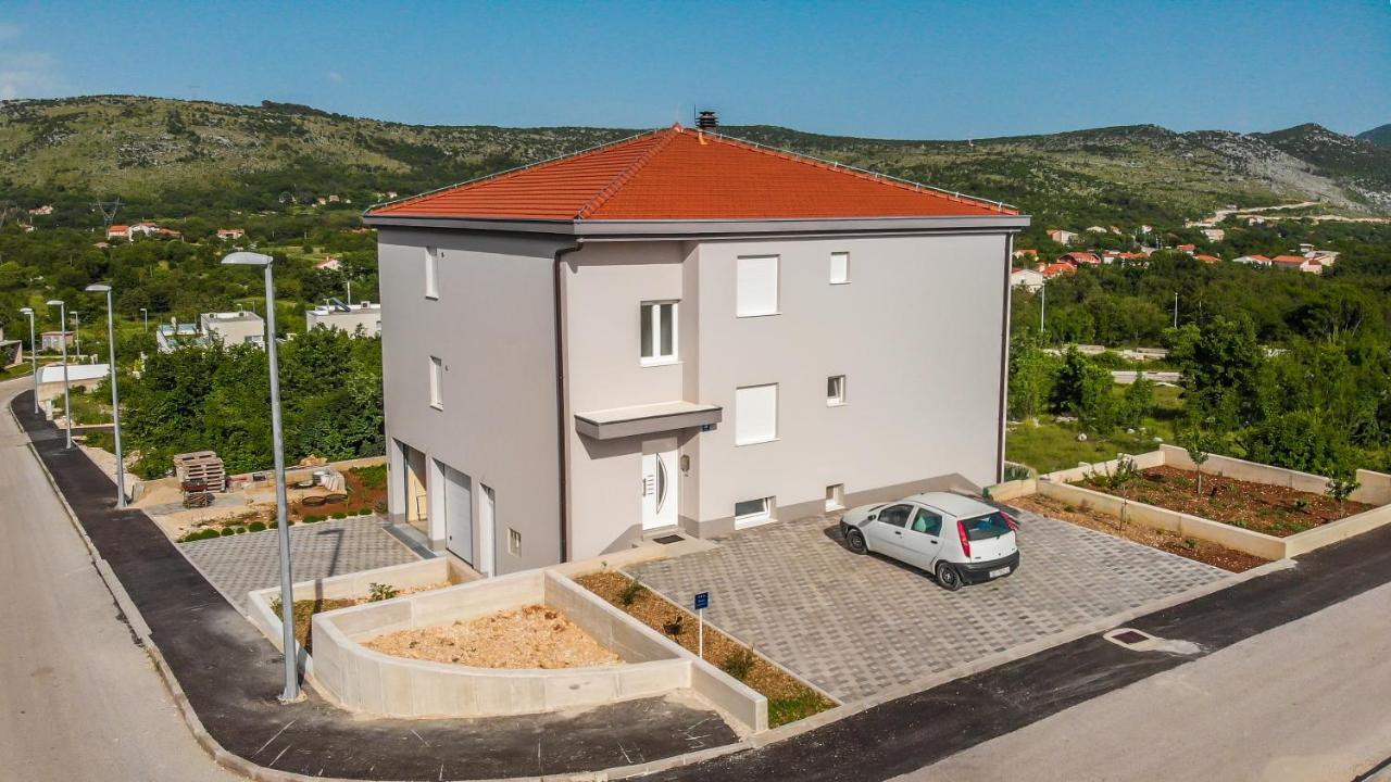 Apartman Nature Дугополе Екстериор снимка